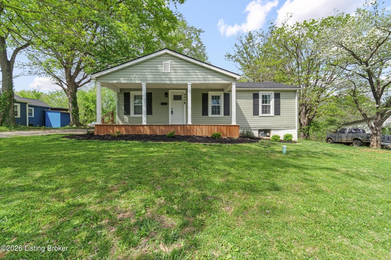 840 E Walnut St, Corydon, IN 47112