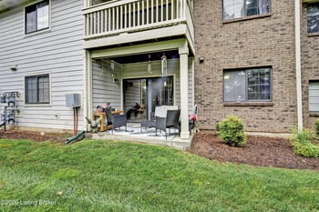 8402 Ambrosse Ln #102, Louisville, KY 40299