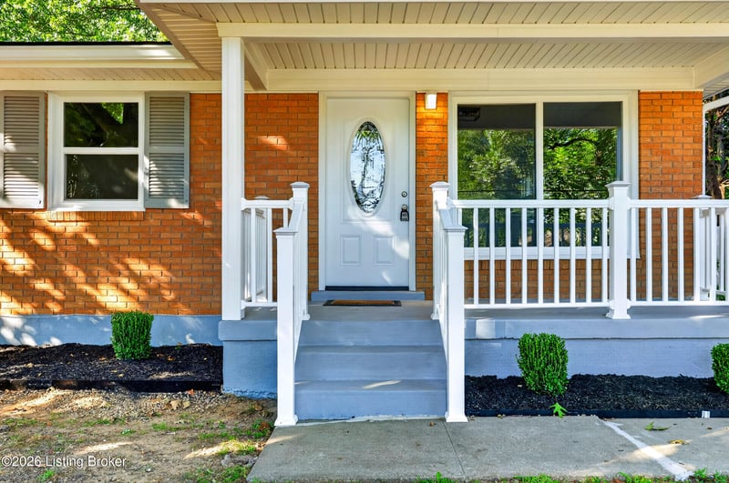 8403 Carmil Dr, Louisville, KY 40291