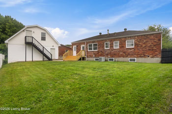 8404 Rodney Cir, Louisville, KY 40219