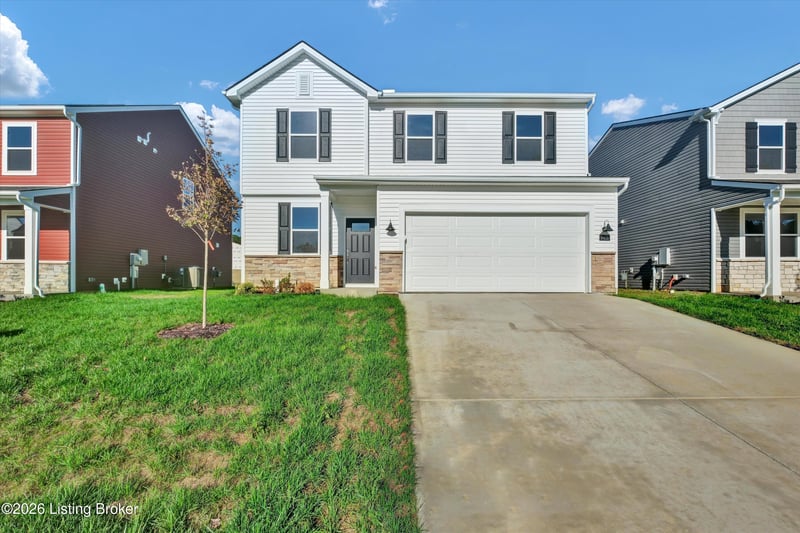 8415 Hollis View Way, Louisville, KY 40214