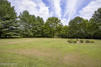 8415 Independence School Rd, Louisville, KY 40228