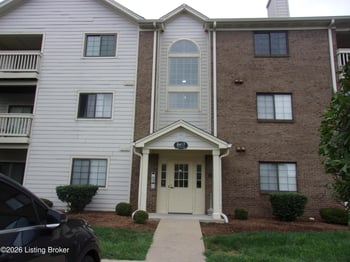 8417 Ambrosse Ln #102, Louisville, KY 40299