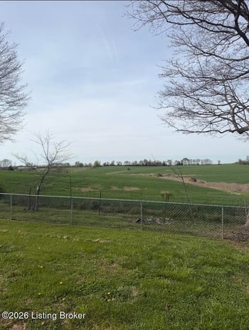 8460 Bloomfield Rd, Bloomfield, KY 40008