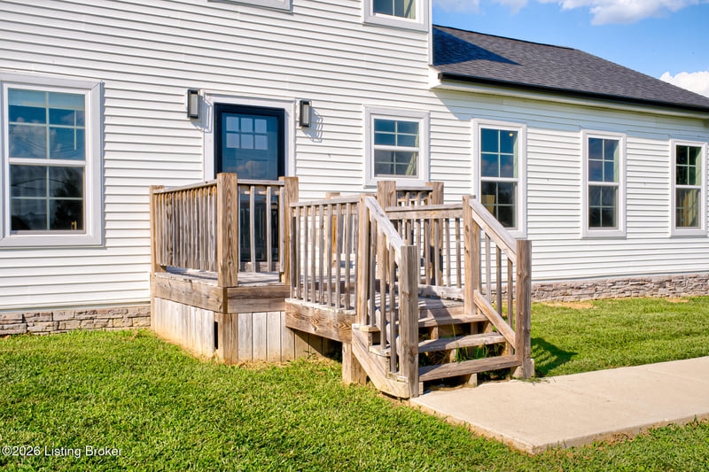 8486 Waddy Rd, Waddy, KY 40076
