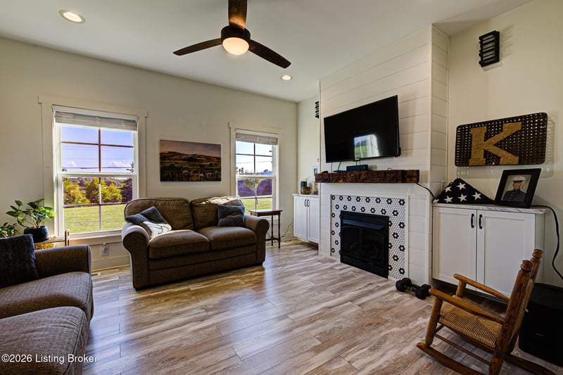 8486 Waddy Rd, Waddy, KY 40076