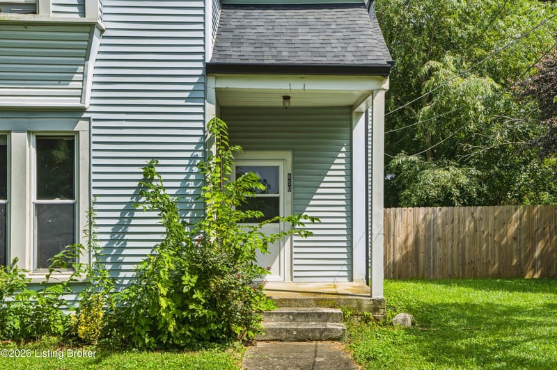 850 Main St, Pleasureville, KY 40057