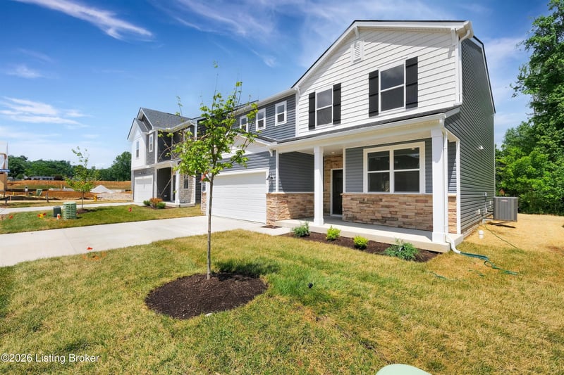 8503 Lysander Dr, Louisville, KY 40214