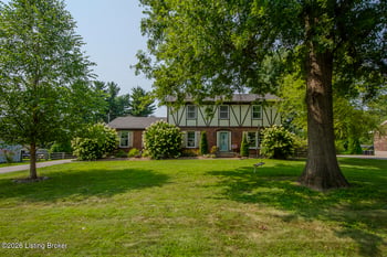 8508 Maple Ave, Pewee Valley, KY 40056