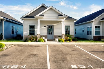 854 Rosemary Ln, La Grange, KY 40031