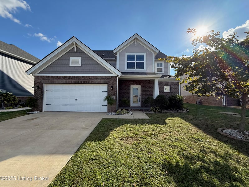 858 Star Ave, Bowling Green, KY 42104
