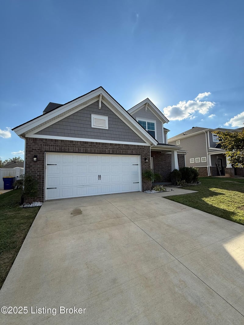 858 Star Ave, Bowling Green, KY 42104