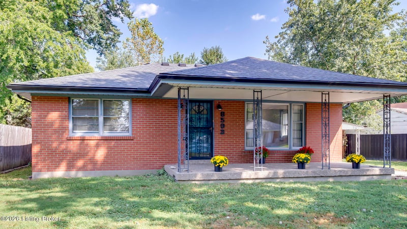 8593 Vicki Ln, Louisville, KY 40258