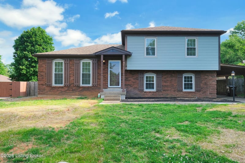 8605 Amerivan Dr, Jeffersontown, KY 40299