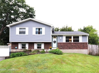 8605 Montrie Ct, Louisville, KY 40219