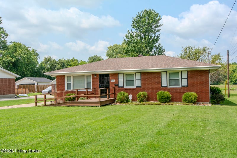8606 Denise Dr, Louisville, KY 40219