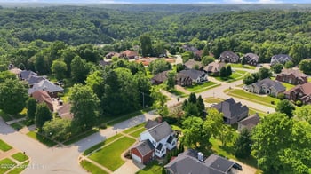 8606 Glenhope Dr, Louisville, KY 40291