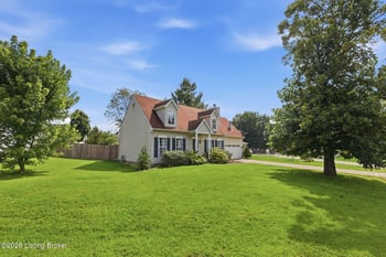 8613 Hickory Falls Ln, Pewee Valley, KY 40056