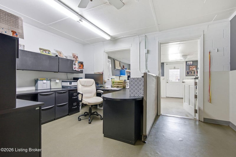 8620 Old Bardstown Rd, Louisville, KY 40291