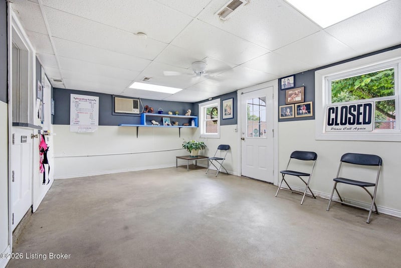 8620 Old Bardstown Rd, Louisville, KY 40291