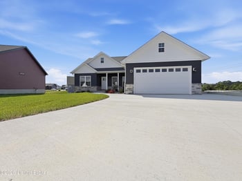 87 Betty Boyd Ln, Brandenburg, KY 40108