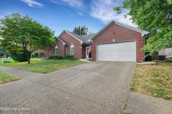 8704 Brittany Dr, Louisville, KY 40220