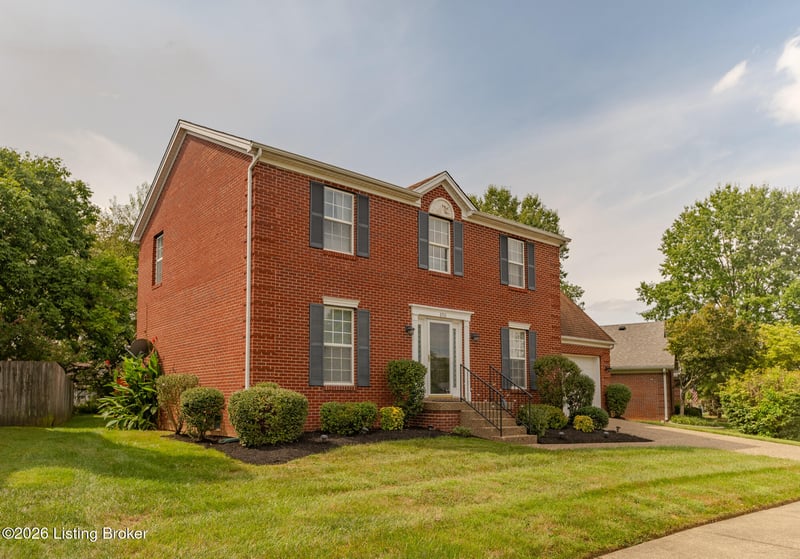 8706 Brittany Dr, Louisville, KY 40220