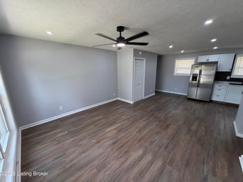 8706 Gary Way, Louisville, KY 40118