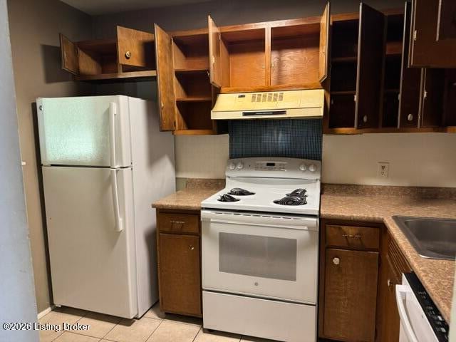8714 Bayberry Pl #APT 12, Louisville, KY 40242