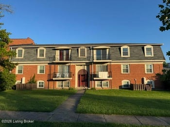 8714 Bayberry Pl #APT 8, Louisville, KY 40242