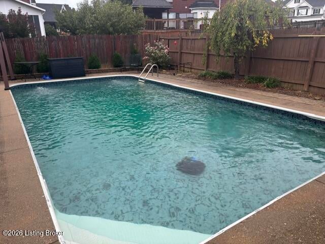 8717 Hi View Ln, Louisville, KY 40272