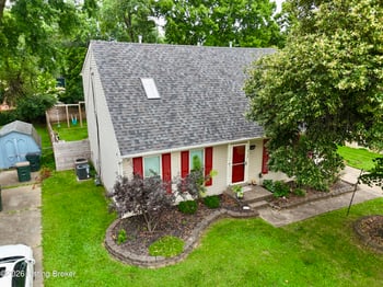8724 Loch Lea Ln, Jeffersontown, KY 40299