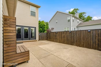 8727 Cedar Creek Rd, Louisville, KY 40291