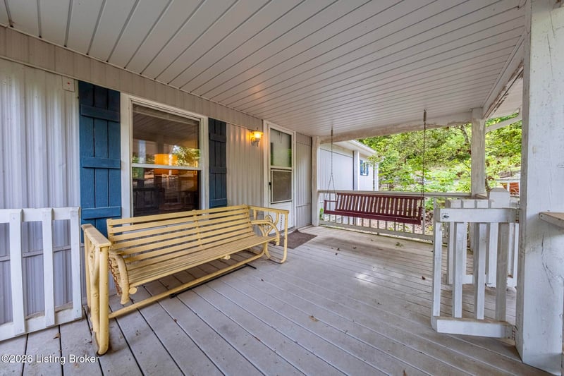877 Twin Cove Rd, Clarkson, KY 42726