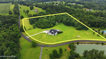 878 Woodsdale Farm Dr, Shepherdsville, KY 40165