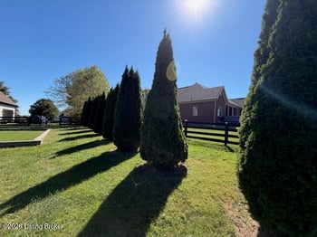 88 Fox Lair Blvd, Fisherville, KY 40023
