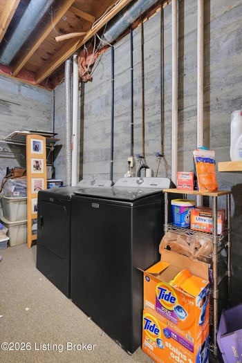 8800 Cranborne Ct, Louisville, KY 40241