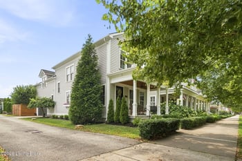 8803 Featherbell Blvd, Prospect, KY 40059