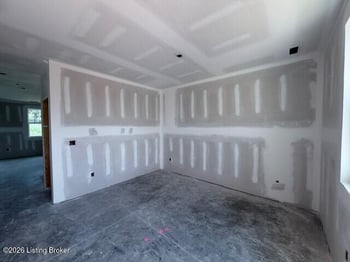 8807 Fairmount Cove Pl, Louisville, KY 40291