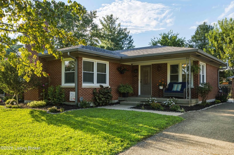 8811 Waltlee Rd, Louisville, KY 40291