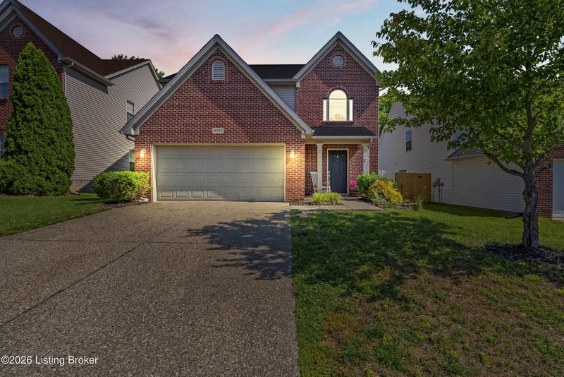 8813 Eli Dr, Louisville, KY 40291