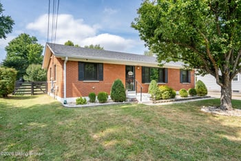 8814 Maple Rd, Louisville, KY 40229