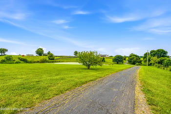 883 Buzzard Roost Rd, Shelbyville, KY 40065
