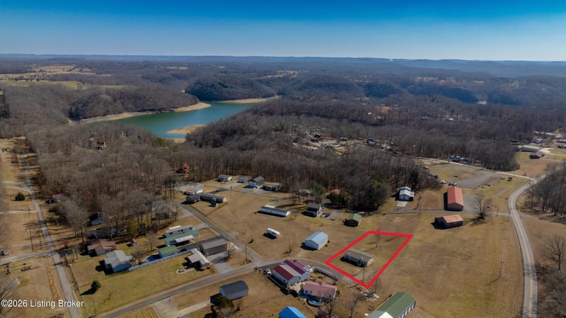 89 Kristi Ln, Russell Springs, KY 42642