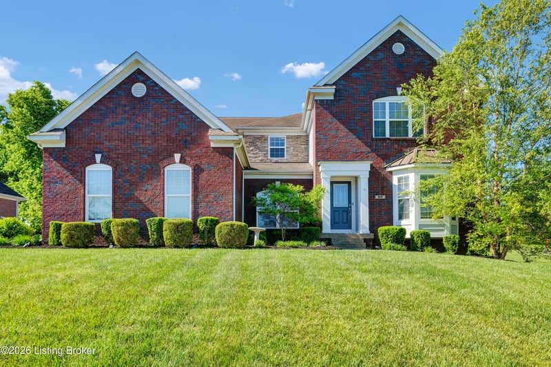 89 Persimmon Ridge Dr, Louisville, KY 40245