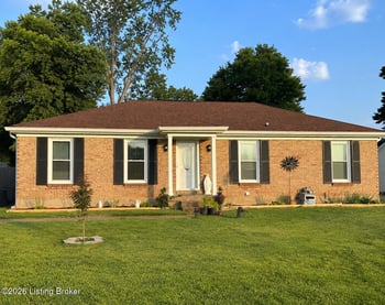 8902 Wooded Glen Rd, Louisville, KY 40220