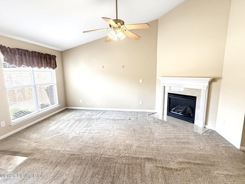 8908 Stony Falls Way, Louisville, KY 40299
