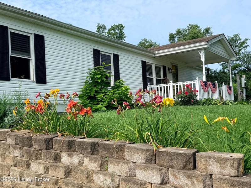893 Herndon Ln, Eminence, KY 40019