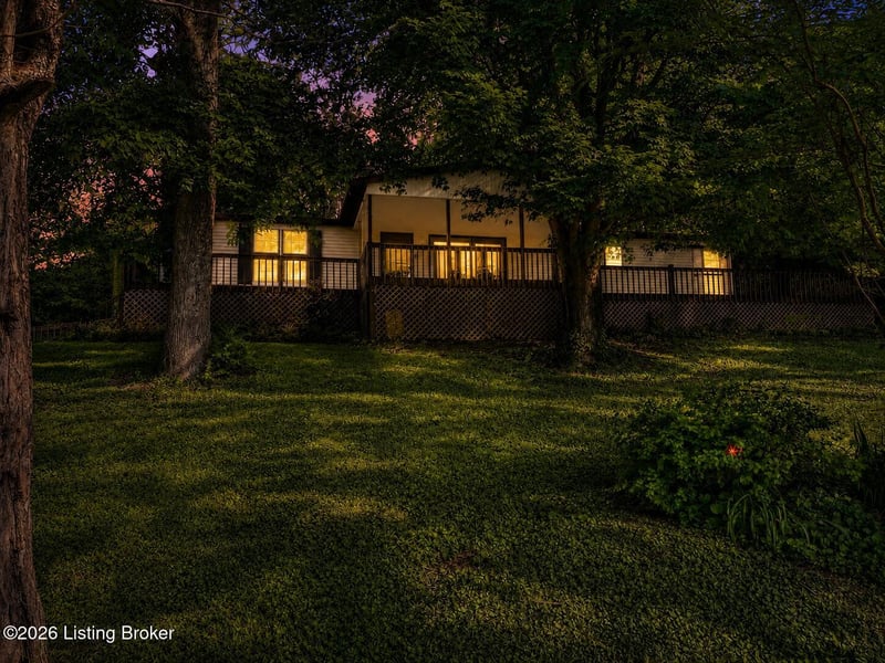 8969 Peonia Rd, Clarkson, KY 42726