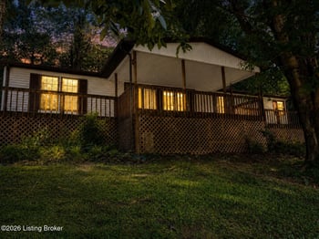 8969 Peonia Rd, Clarkson, KY 42726